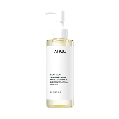 Botella con bomba de Anua Heartleaf Pore Control Cleansing Oil 200ml